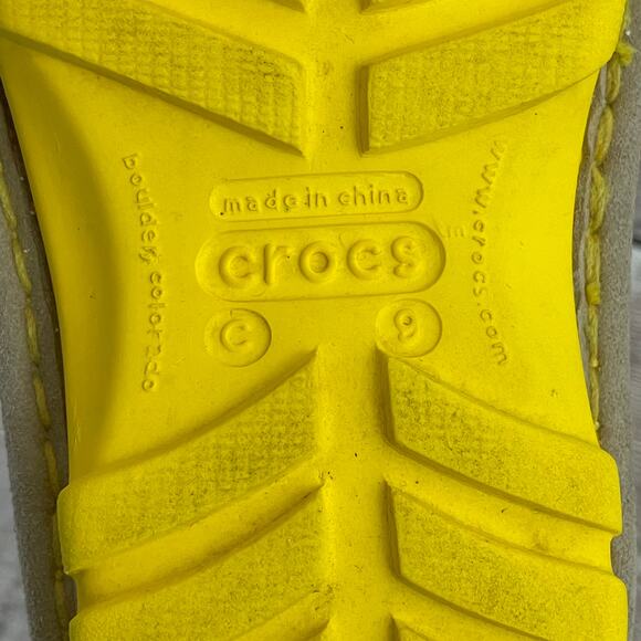 Crocs Faux Fur Boots Childrens Size 9 Sherpa Lined Snow Warm READ CONDITION - Picture 9 of 15